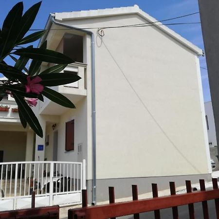 Apartment Dukic Sveti Filip i Jakov Eksteriør bilde