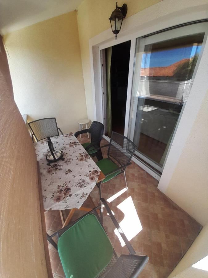 Apartment Dukic Sveti Filip i Jakov Eksteriør bilde